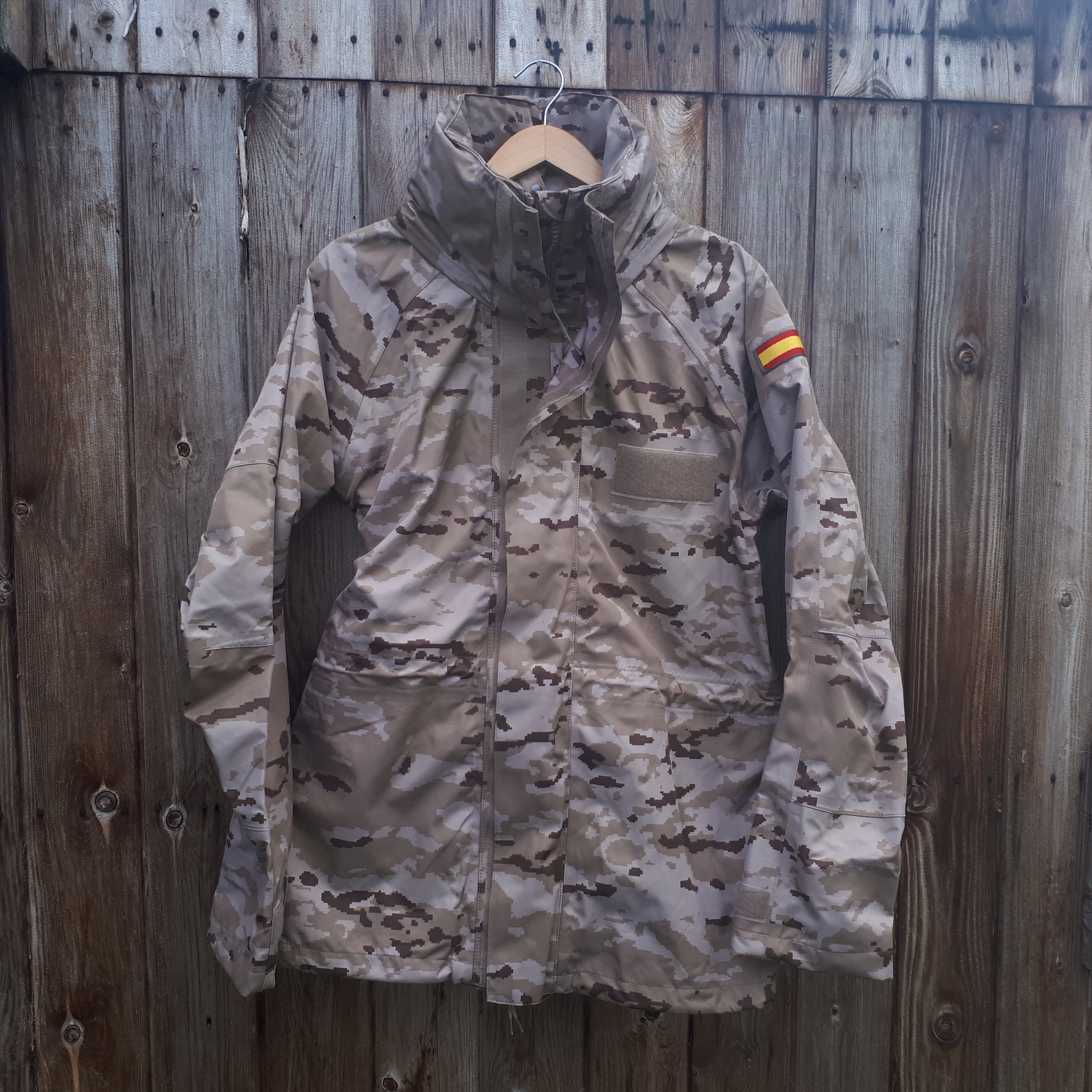 Spanish desert digital camouflage goretex set