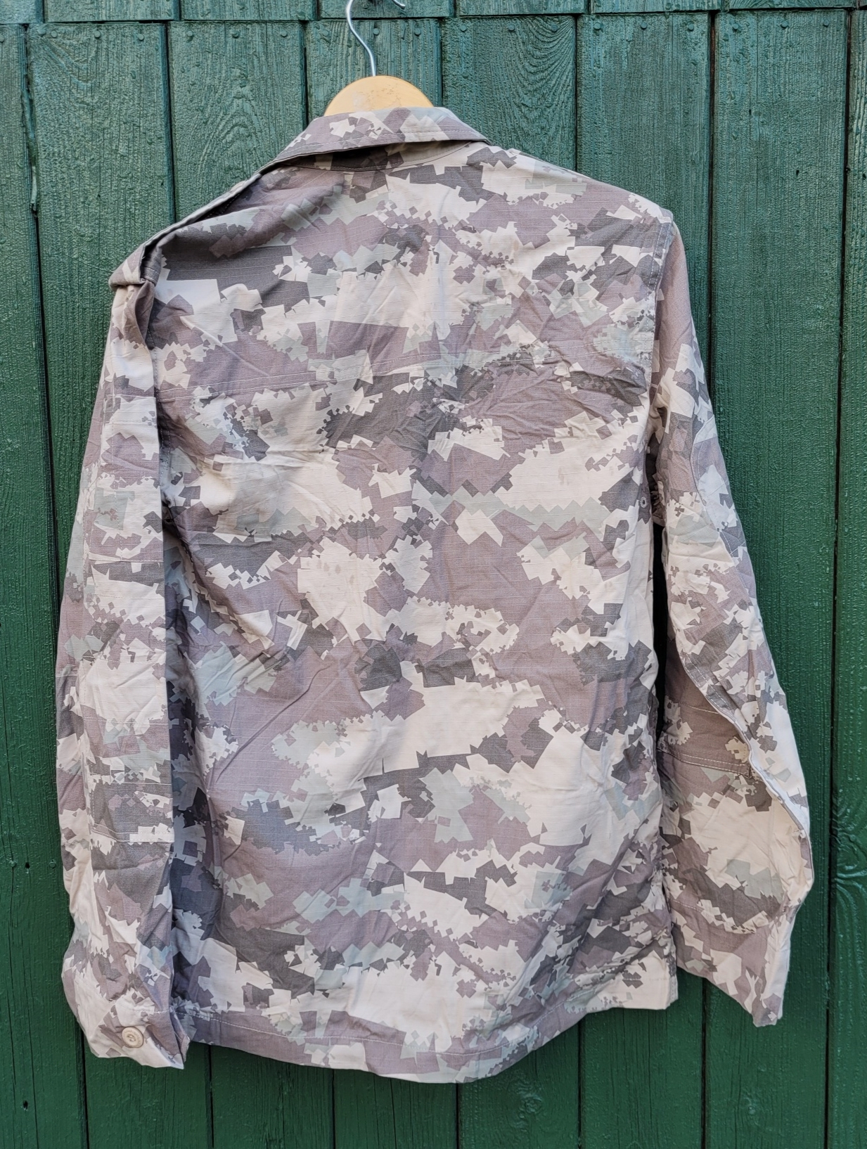 Qatar Armed Forces camouflage shirt - Medium - Image 4